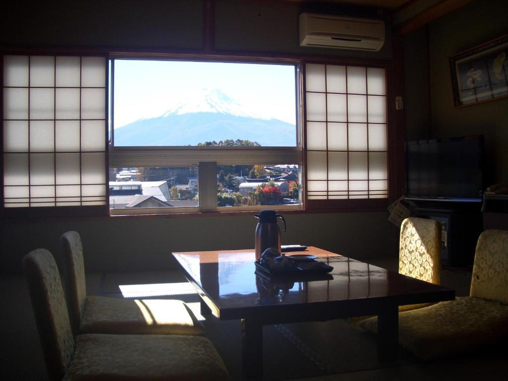 Ryokan Nashimiya Onsen Fujikawaguchiko Kamer foto
